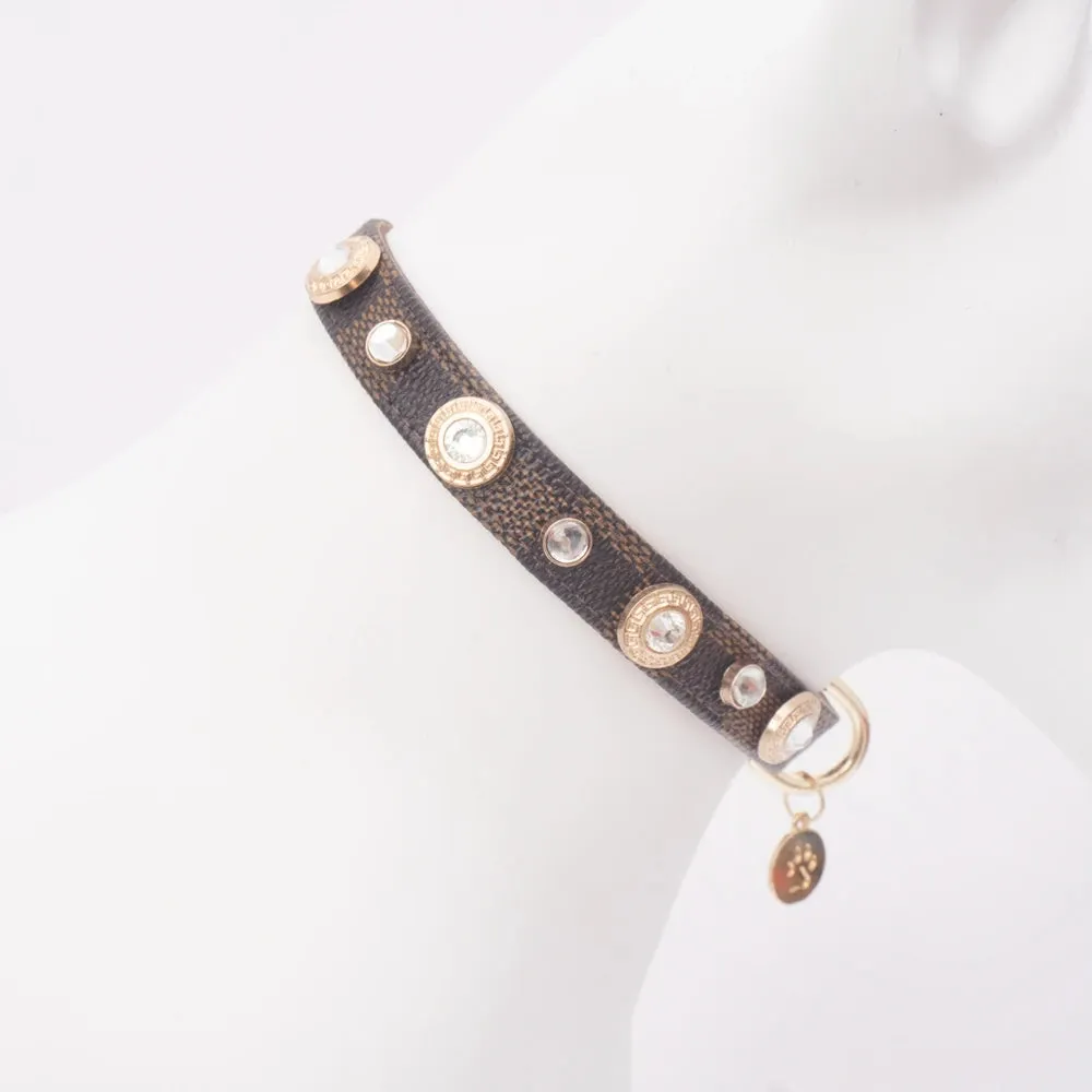 Luxury Adjustable PU Leather Cat and Dog Collar with Lucky Clover Charm