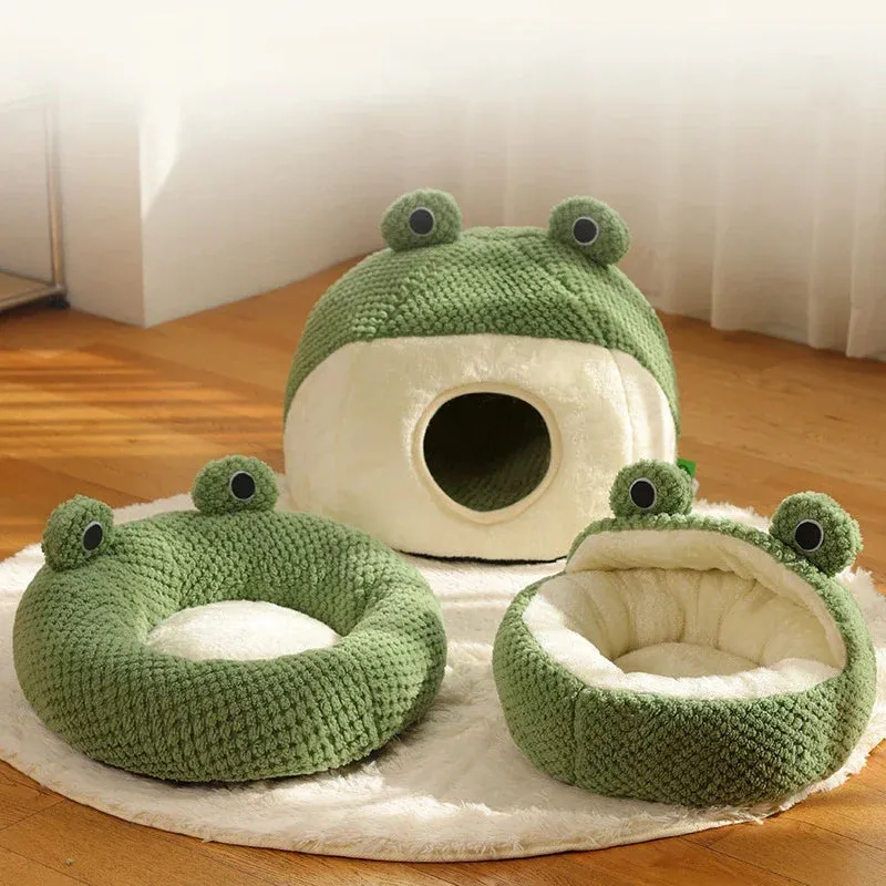 Pat and Pet Emporium | Pet Beds | Cartoon Frog Cat Dog House