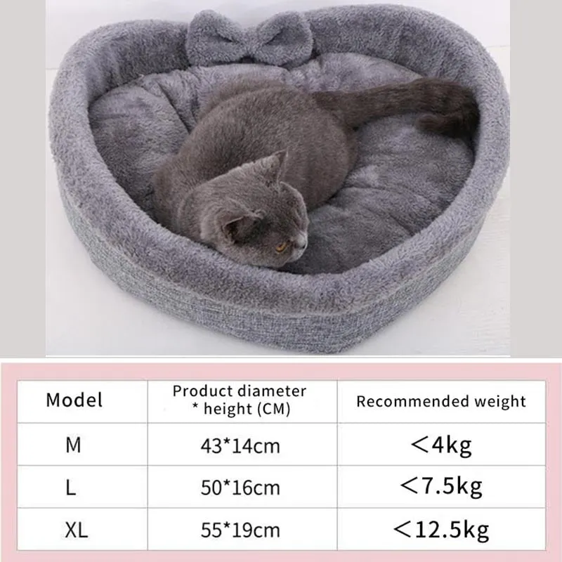 Pat and Pet Emporium | Pet Beds | Heart-Shaped Dog Cats Nest