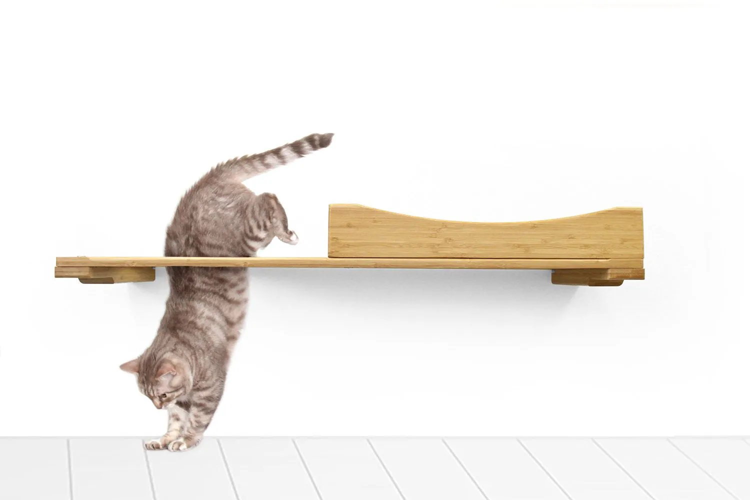 The Nest - A Plush Wall Cat Bed