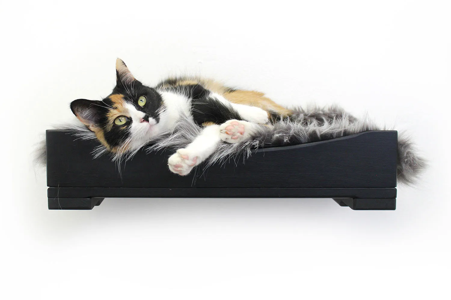 The Nest - A Plush Wall Cat Bed