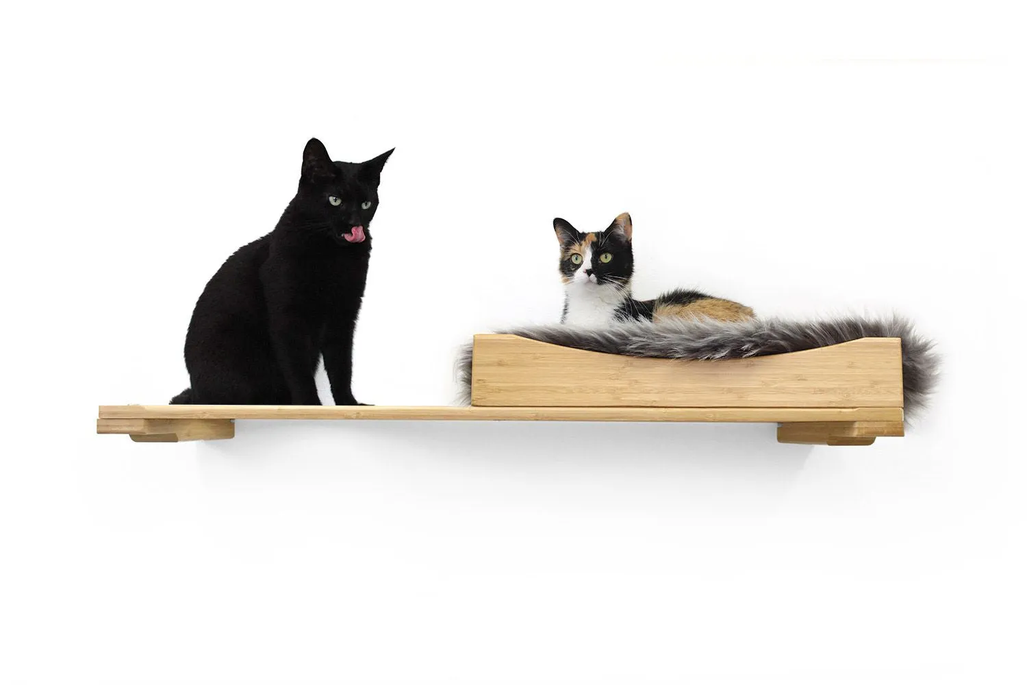 The Nest - A Plush Wall Cat Bed